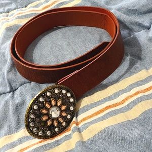 Belt sz16 brown flower detail